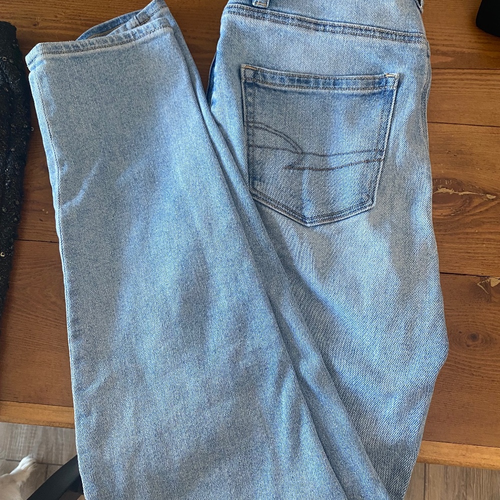 Mom jean American eagle